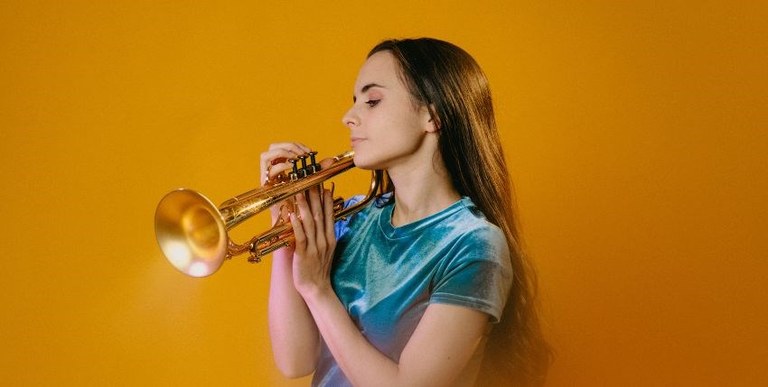 CNDM. Andrea Motis Temblor.