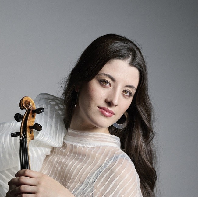 CNDM. María Dueñas | Alexander Malofeev.