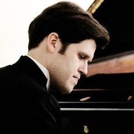 Excelentia.  Chopin, Genio del Piano
