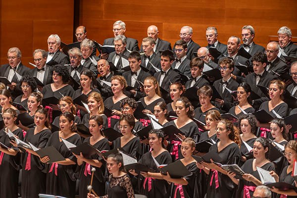 Excelentia.  Sinfonía 2 de Mahler con Orfeón Donostiarra.