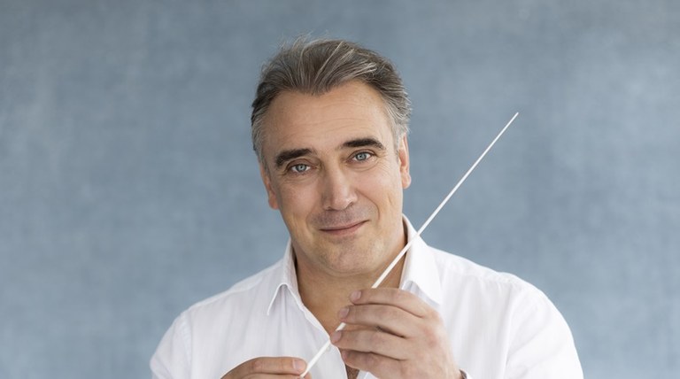 Ibermúsica. BBC National Orchestra of Wales.