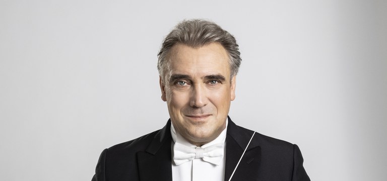 Ibermúsica. BBC National Orchestra of Wales.