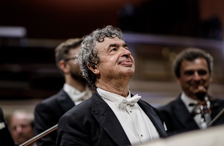 Ibermúsica. Filarmónica Checa.