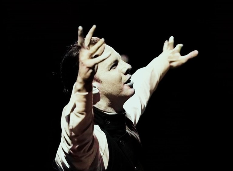 La Filarmónica. El Anillo sin Palabras.